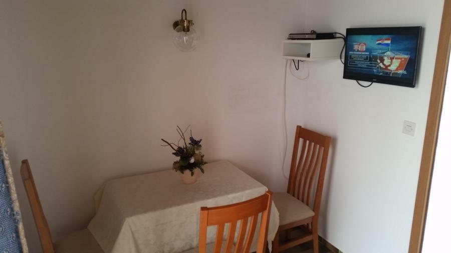 Small Apartment Merica ノヴァリャ エクステリア 写真