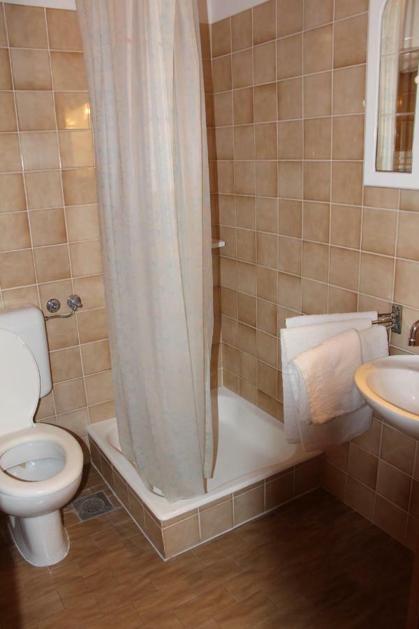 Small Apartment Merica ノヴァリャ エクステリア 写真
